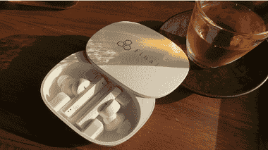 Final ZE8000 真?無線耳機動手玩：細致音色、自定