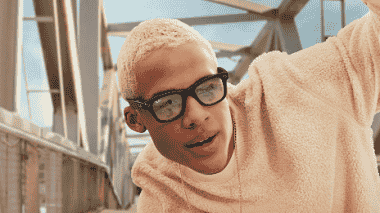 Meta 據報計劃在 2027 年推出首款“真．AR”眼鏡